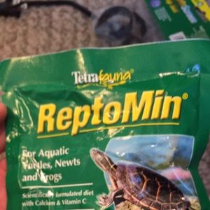 Turtle food